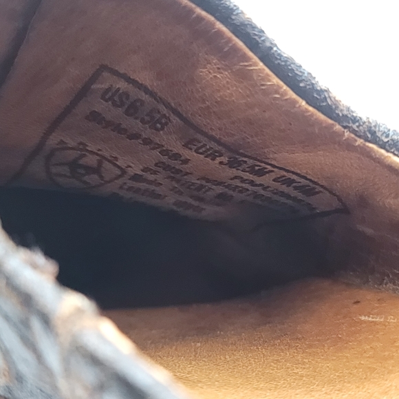 Ariat Black and Brown Women's Shoes - Picture 14 of 15